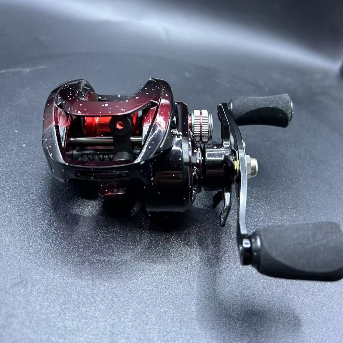 Kołowrotek baitcastingowy z sy – Ice Fishing Line recenzja i cena